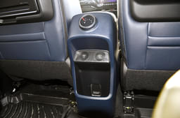 Kia Carens Second Row Seats